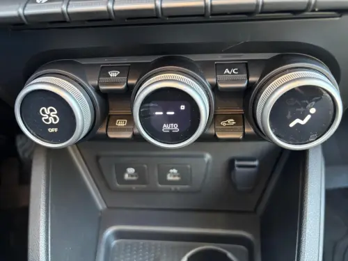 Dacia Duster Blue dCi 115 4x2 Extreme - Photo 24