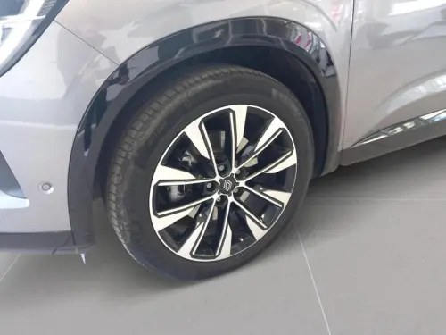 Renault Austral E-Tech hybrid 200 Techno - Photo 8