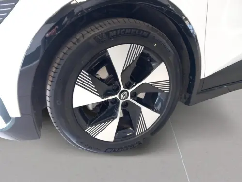 Renault Megane E-Tech Megane E-Tech EV40 130ch standard charge Equilibre - Photo 8