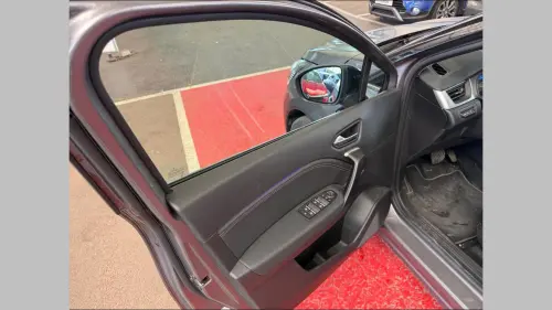 Renault Captur E-Tech full hybrid 145 Techno - Photo 10