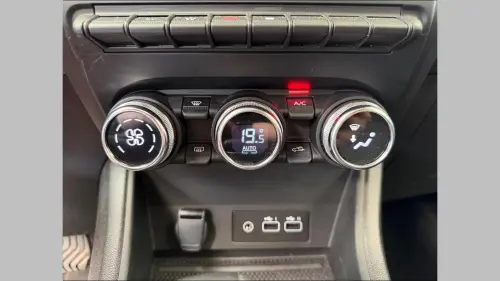 Renault Captur E-Tech full hybrid 145 Techno - Photo 22