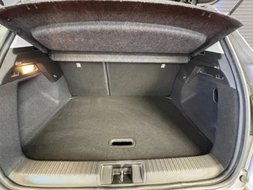 Renault Captur MILD HYBRIDE 160EDC TECHNO - Photo 18