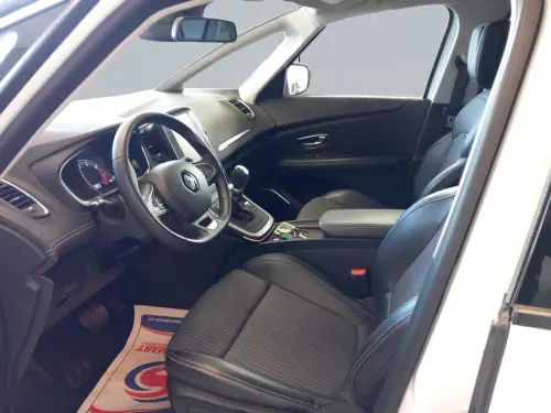 Renault Grand Scenic Grand Scenic TCe 140 EDC Techno - Photo 9