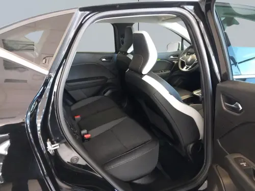 Renault Captur E-Tech 145 - 21 Intens - Photo 17