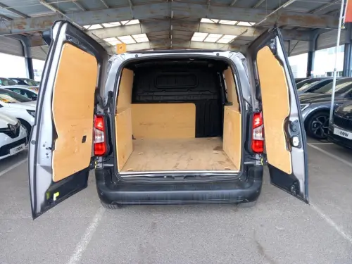 Peugeot Partner PARTNER FOURGON STANDARD 650 KG BLUEHDI 130 S&S EAT8 ASPHALT - Photo 19