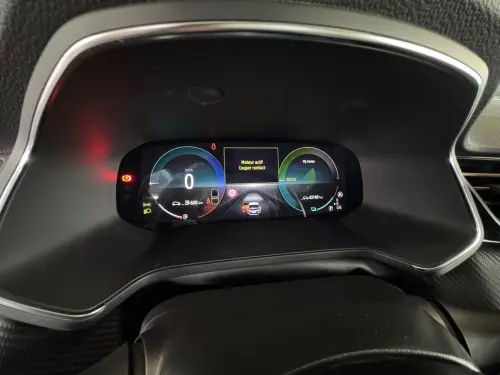 Renault Captur E-Tech full hybrid 145 Engineered - Photo 13