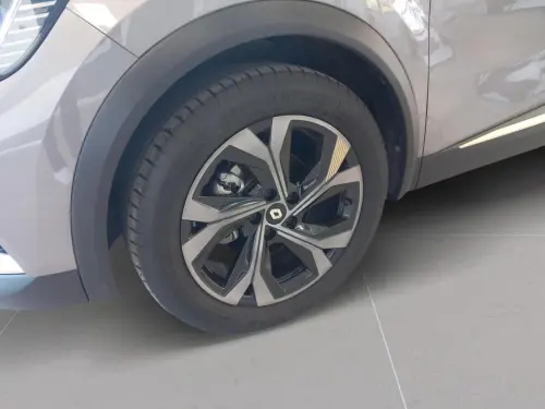 Renault Captur E-Tech engineered full hybrid 145 - Photo 8