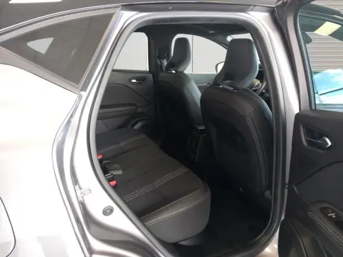 Renault Captur E-Tech engineered full hybrid 145 - Photo 18