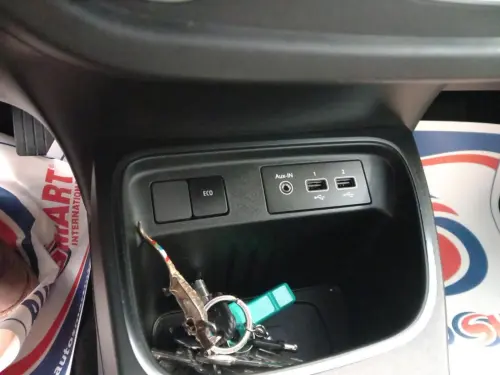 Renault Twingo E-Tech Twingo III E-Tech Techno - Photo 23