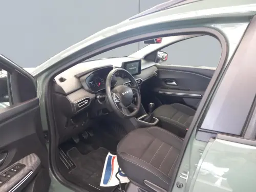 Dacia Jogger TCe 110 7 places Extreme + - Photo 9