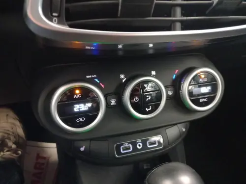 Fiat 500X 500X 1.4 MultiAir 140 ch DCT City Cross - Photo 20