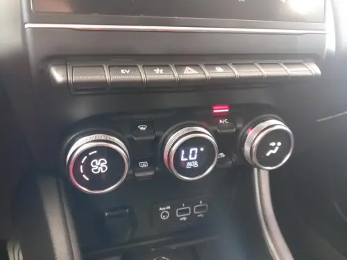 Renault Captur E-Tech 145 - 21 Intens - Photo 23
