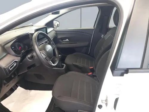 Dacia Sandero SCe 65 Expression - Photo 9