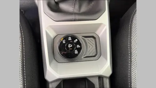 Dacia Duster Mild Hybrid 130 4x4 Journey - Photo 21