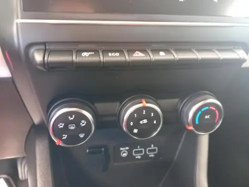 Renault Clio Clio Blue dCi 100 Evolution - Photo 21