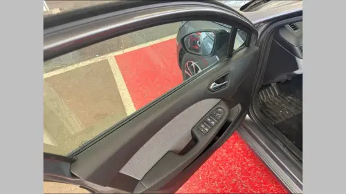 Renault Clio Clio TCe 90 ch GSR2 Techno - Photo 10
