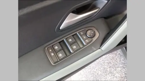Dacia Duster Hybrid 155 Extreme - Photo 10