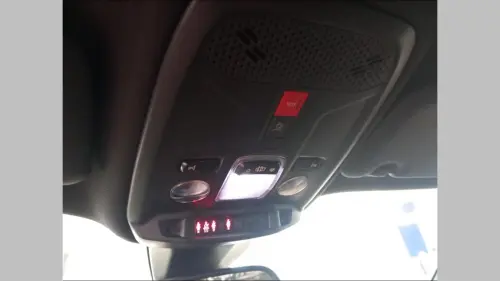 Peugeot 2008 PureTech 130 S&S EAT8 Allure - Photo 23