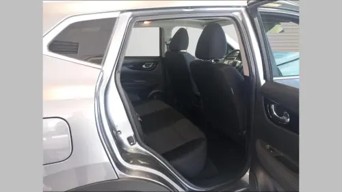 Nissan Qashqai 1.6 dCi 130 Xtronic N-Connecta - Photo 18