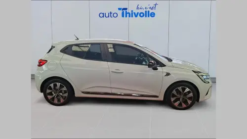 Renault Clio Clio E-Tech 140 Limited - Photo 5