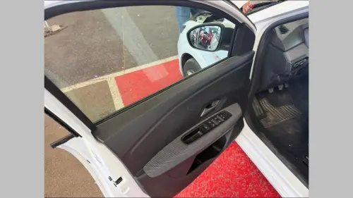 Dacia Sandero SCe 65 Expression - Photo 10