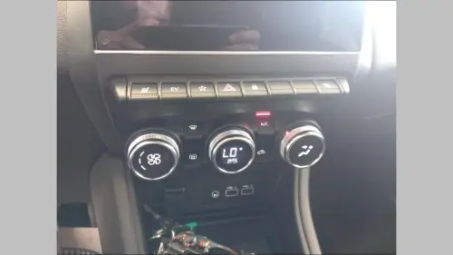 Renault Captur E-Tech full hybrid 145 Techno - Photo 21
