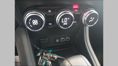 Renault Captur E-Tech full hybrid 145 Techno - Photo 22
