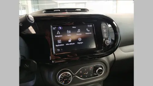 Renault Twingo E-Tech Twingo III E-Tech SL Urban Night - Photo 21