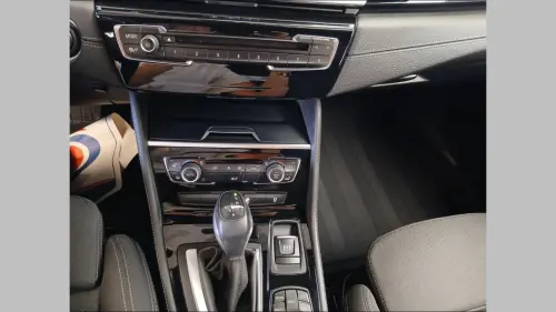 BMW Serie 2 Active Tourer 218i 136 ch Sport A - Photo 14