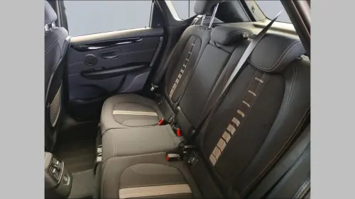 BMW Serie 2 Active Tourer 218i 136 ch Sport A - Photo 15