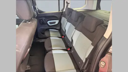 Citroën Berlingo Taille M BlueHDi 130 S&S BVM6 Shine - Photo 15