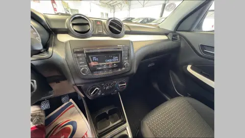 Suzuki Swift 1.2 DUALJET HYBRID AVANTAGE - Photo 14