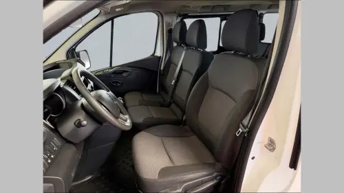 Renault Trafic Trafic Combi L1 dCi 145 Energy S&S Life - Photo 9