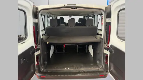 Renault Trafic Trafic Combi L1 dCi 145 Energy S&S Life - Photo 18