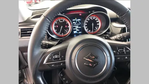 Suzuki Swift 1.2 Dualjet Hybrid Auto (CVT) Privilège - Photo 13