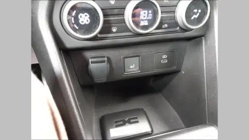 Dacia Sandero ECO-G 100 GSR2 Stepway Extreme - Photo 22