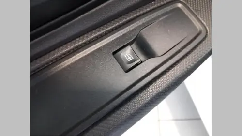 Dacia Sandero SCe 65 Access - Photo 10