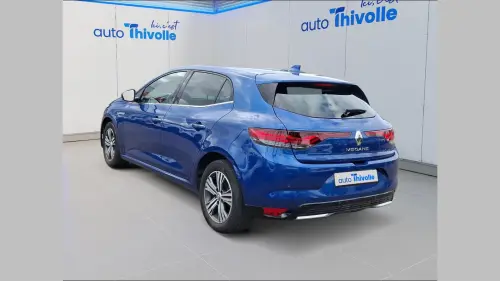 Renault Megane Mégane IV Berline TCe 140 EDC FAP - 21B Intens - Photo 2