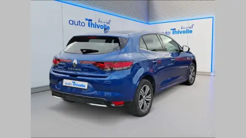 Renault Megane Mégane IV Berline TCe 140 EDC FAP - 21B Intens - Photo 4