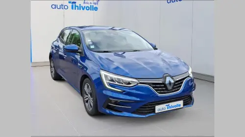 Renault Megane Mégane IV Berline TCe 140 EDC FAP - 21B Intens - Photo 6