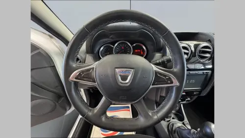 Dacia Duster dCi 110 4x2 Black Touch 2017 - Photo 12