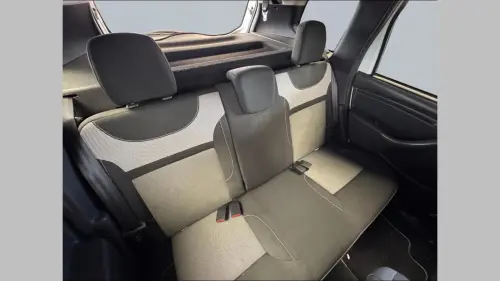 Dacia Duster dCi 110 4x2 Black Touch 2017 - Photo 17