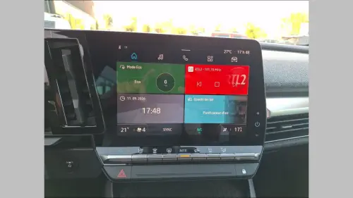 Renault Megane E-Tech Megane E-Tech EV40 130ch standard charge Equilibre - Photo 20