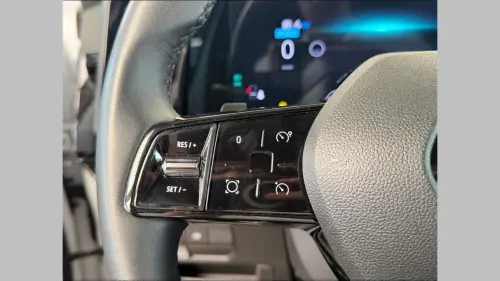 Renault Austral E-Tech hybrid 200 Evolution - Photo 23