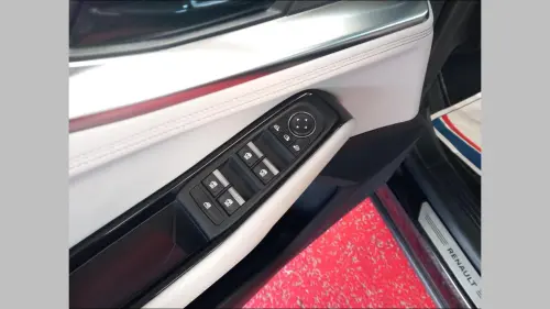 Renault Espace Espace E-Tech hybrid 200 Iconic - Photo 10