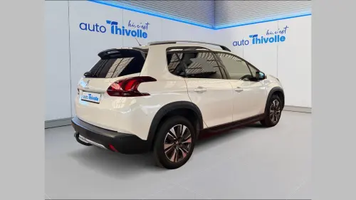 Peugeot 2008 BlueHDi 120ch S&S EAT6 Allure - Photo 4