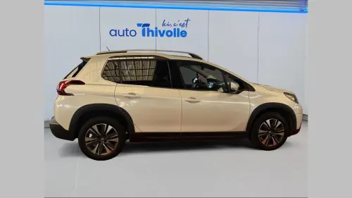 Peugeot 2008 BlueHDi 120ch S&S EAT6 Allure - Photo 5