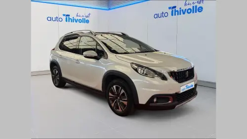 Peugeot 2008 BlueHDi 120ch S&S EAT6 Allure - Photo 6