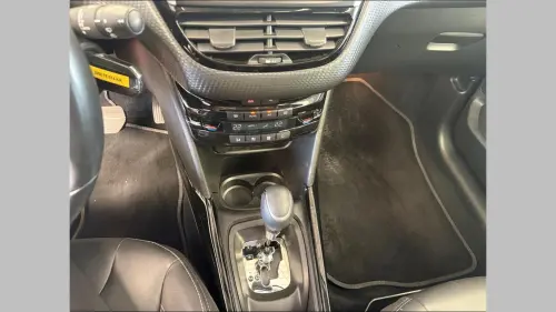 Peugeot 2008 BlueHDi 120ch S&S EAT6 Allure - Photo 14