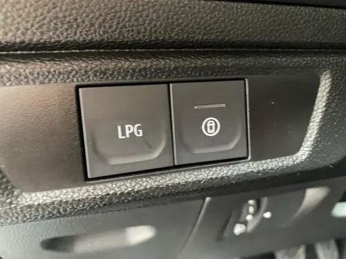 Dacia Sandero ECO-G 100 GSR2 Stepway Expression - Photo 19